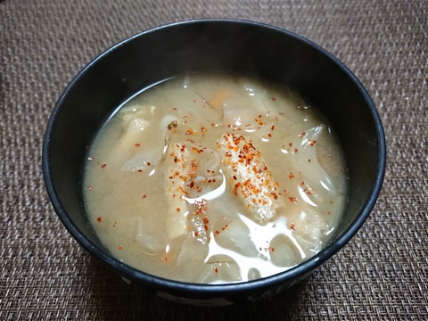 キャベツと舞茸と油揚げの育毛ダイエット味噌汁